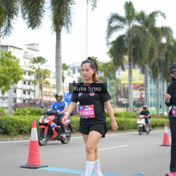 Runner Photo 3707646