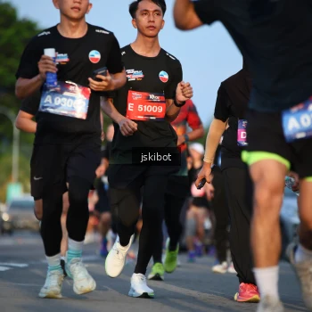 Runner Photo 3707664