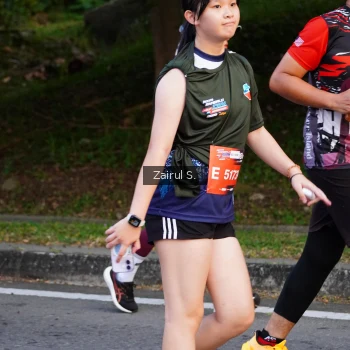 Runner Photo 3707680