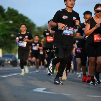 Runner Photo 3707696