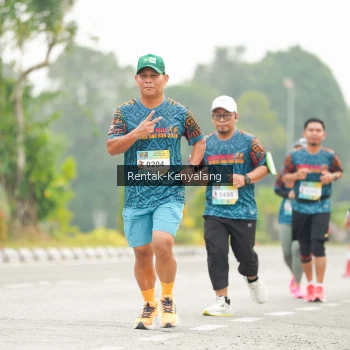 Runner Photo 3707709