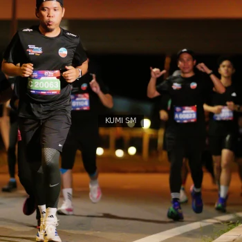 Runner Photo 3707716