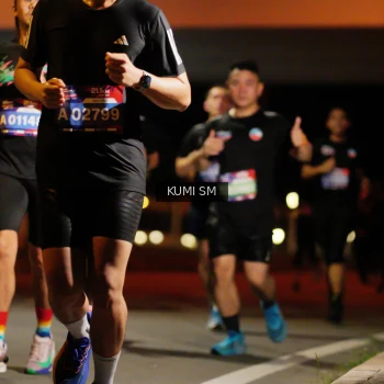 Runner Photo 3707780