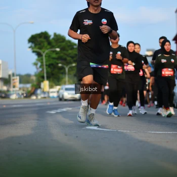 Runner Photo 3707804