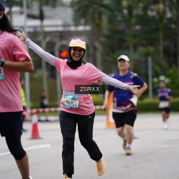 Runner Photo 3707841