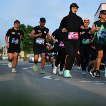 Runner Photo 3707861