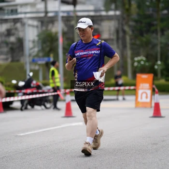 Runner Photo 3707865