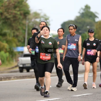 Runner Photo 3707885