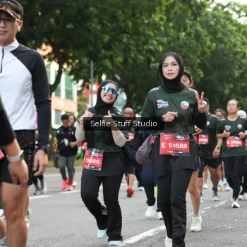 Runner Photo 3707897