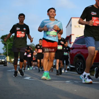Runner Photo 3707905