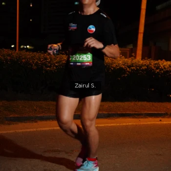 Runner Photo 3707998