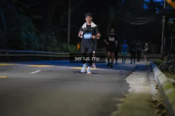 Runner Photo 3708024
