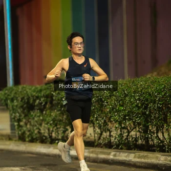 Runner Photo 3708030
