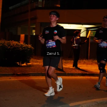 Runner Photo 3708051