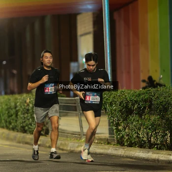 Runner Photo 3708100
