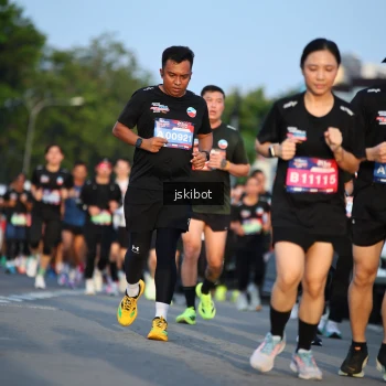 Runner Photo 3708126