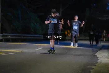 Runner Photo 3708138