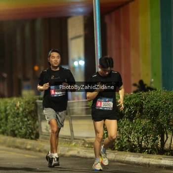 Runner Photo 3708146