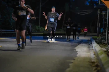 Runner Photo 3708177