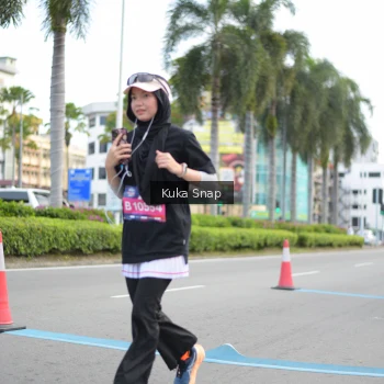Runner Photo 3708185