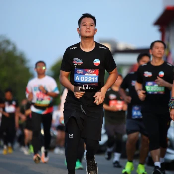 Runner Photo 3708221