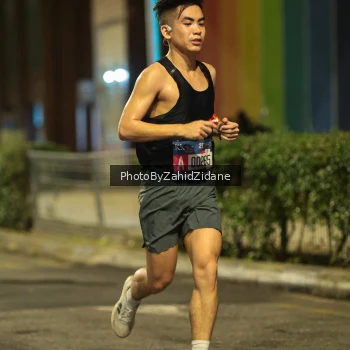 Runner Photo 3708236