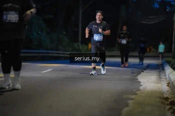 Runner Photo 3708286