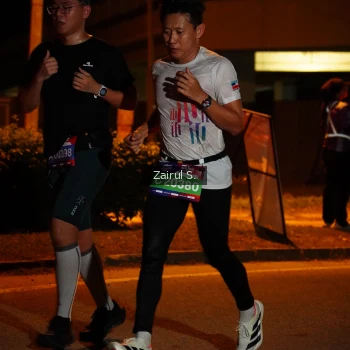 Runner Photo 3708291