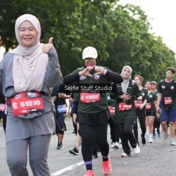 Runner Photo 3708296