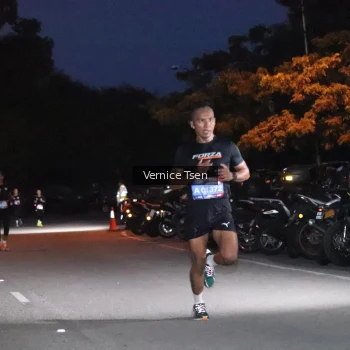Runner Photo 3708314