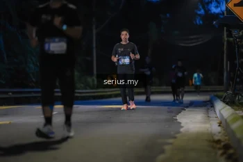 Runner Photo 3708321