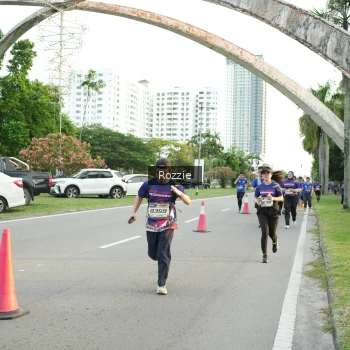 Runner Photo 3708333