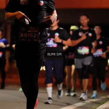 Runner Photo 3708345