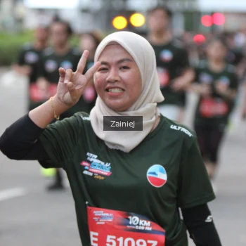 Runner Photo 3708347