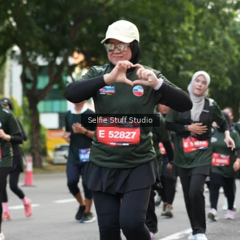 Runner Photo 3708362