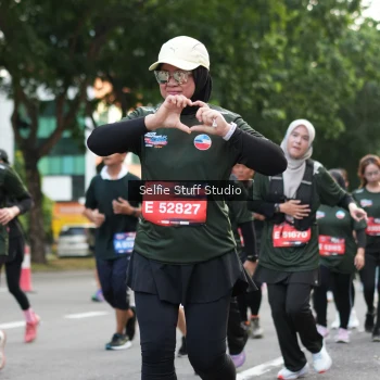 Runner Photo 3708368