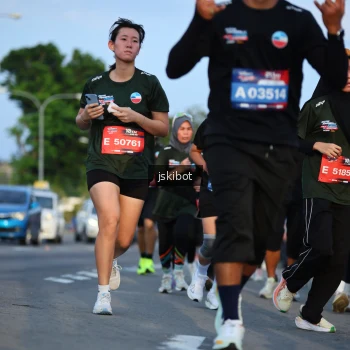 Runner Photo 3708390