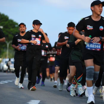 Runner Photo 3708392