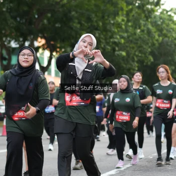 Runner Photo 3708410