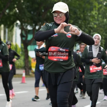 Runner Photo 3708422