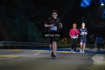 Runner Photo 3708424