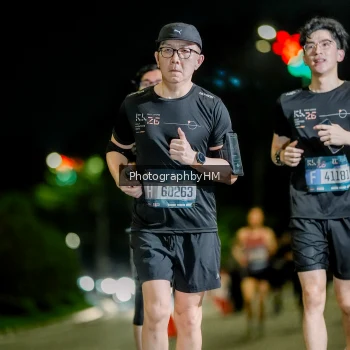 Runner Photo 3708455