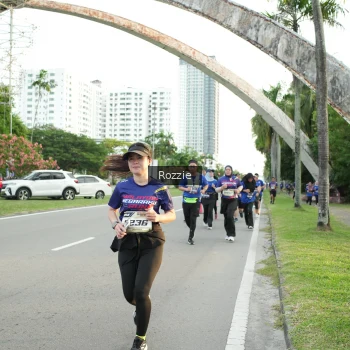 Runner Photo 3708474