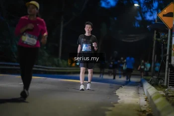 Runner Photo 3708500