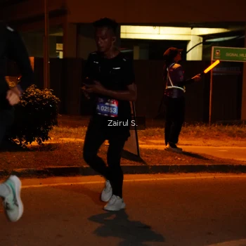Runner Photo 3708511