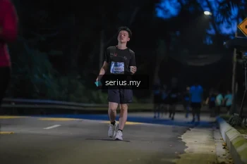 Runner Photo 3708537