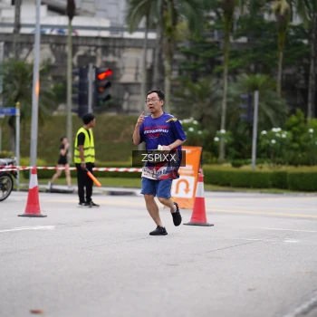 Runner Photo 3708541