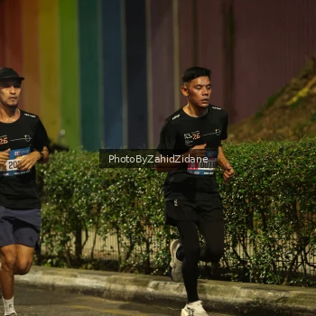 Runner Photo 3708542