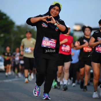 Runner Photo 3708555
