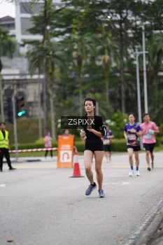 Runner Photo 3708577